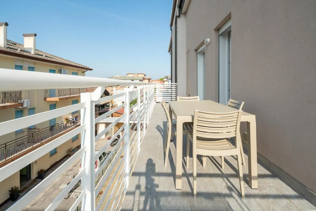 Finisterrae 6 Immobiliare Living Apartment Lido di Jesolo